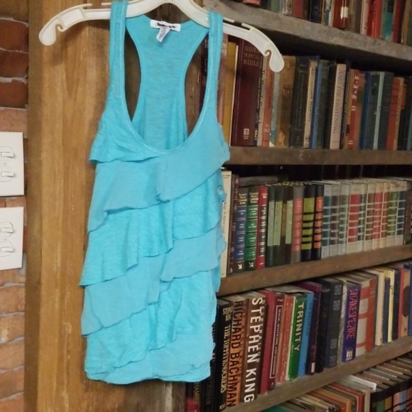 Aeropostale Tops - NWOT Aeropostale Ruffle Racerback Tank